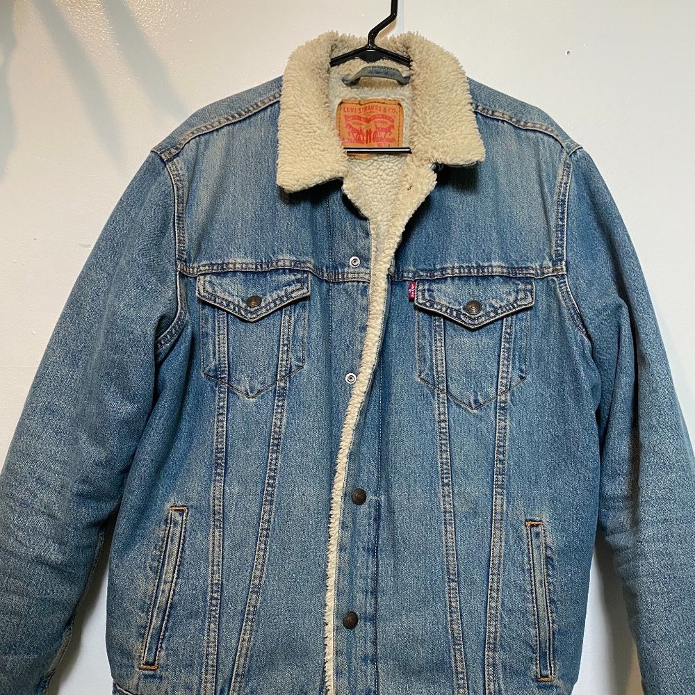 Levi's Denim Sherpa Trucker Jacket - Size L